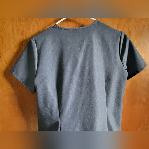 Figs Catarina Scrub Top XS Heather Denim - Picture 2 of 8